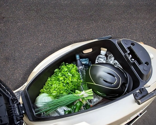 Joy Mihos electric scooter larger boot space capacity